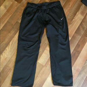 Women’s large Nike sweatpants